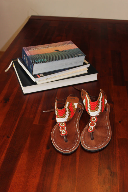Leather Sandals white and red, handcrafted, natural, masai
