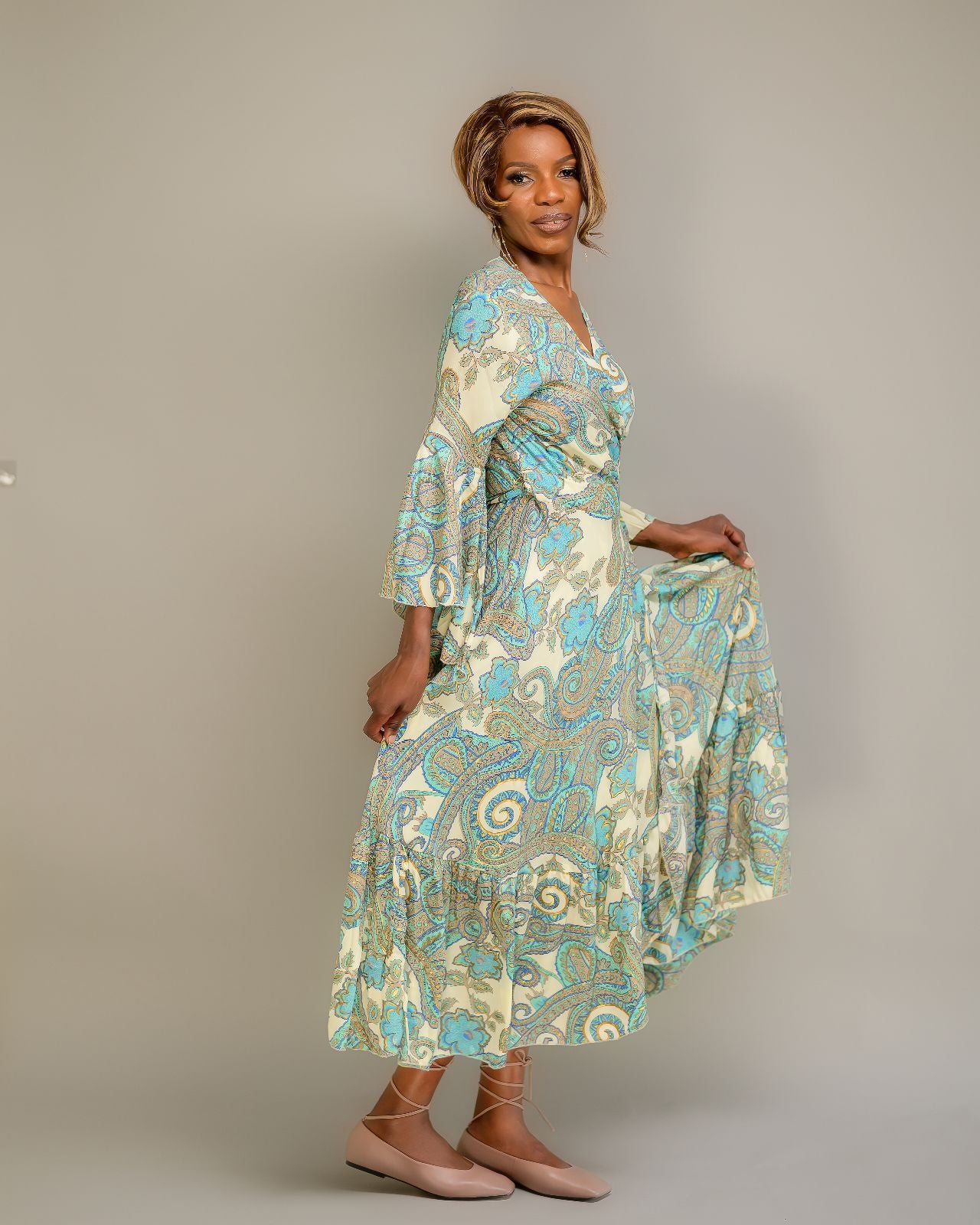 Kimono Bali, Hellblau, Creme, langes Kleid,