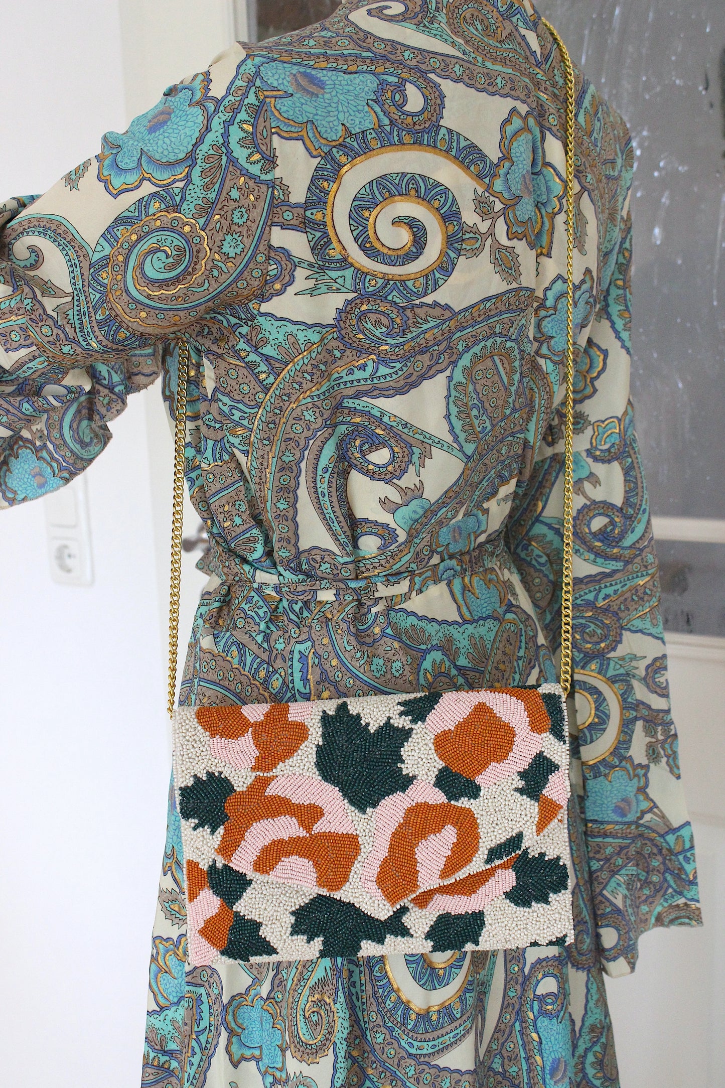 Umhängetasche Black Line, Perfekt für den täglichen Gebrauch – modern, langlebig